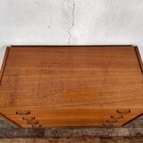 Commode en teck vintage