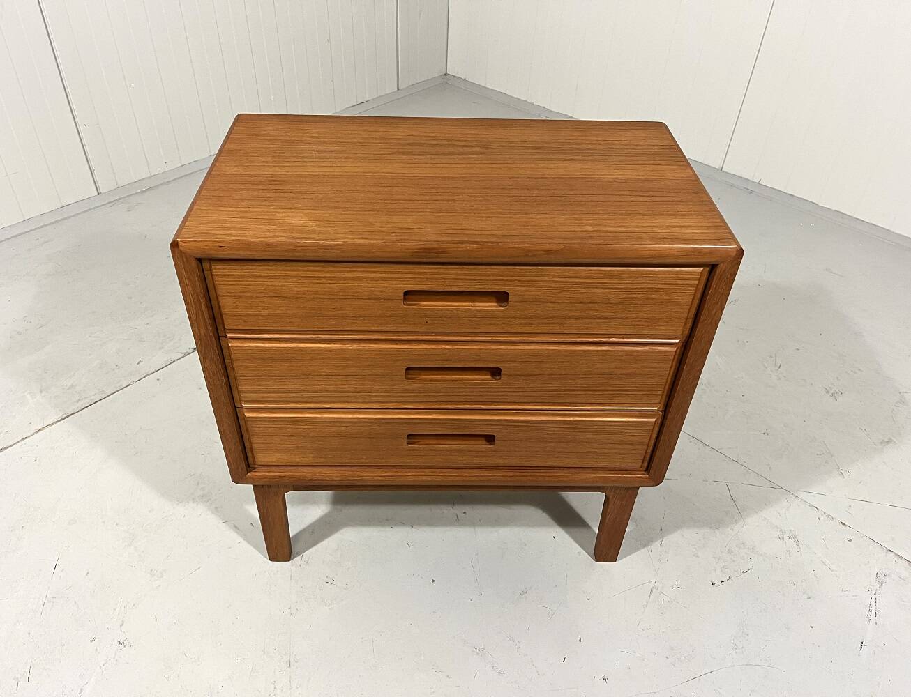 Teak chest of drawers Denmark