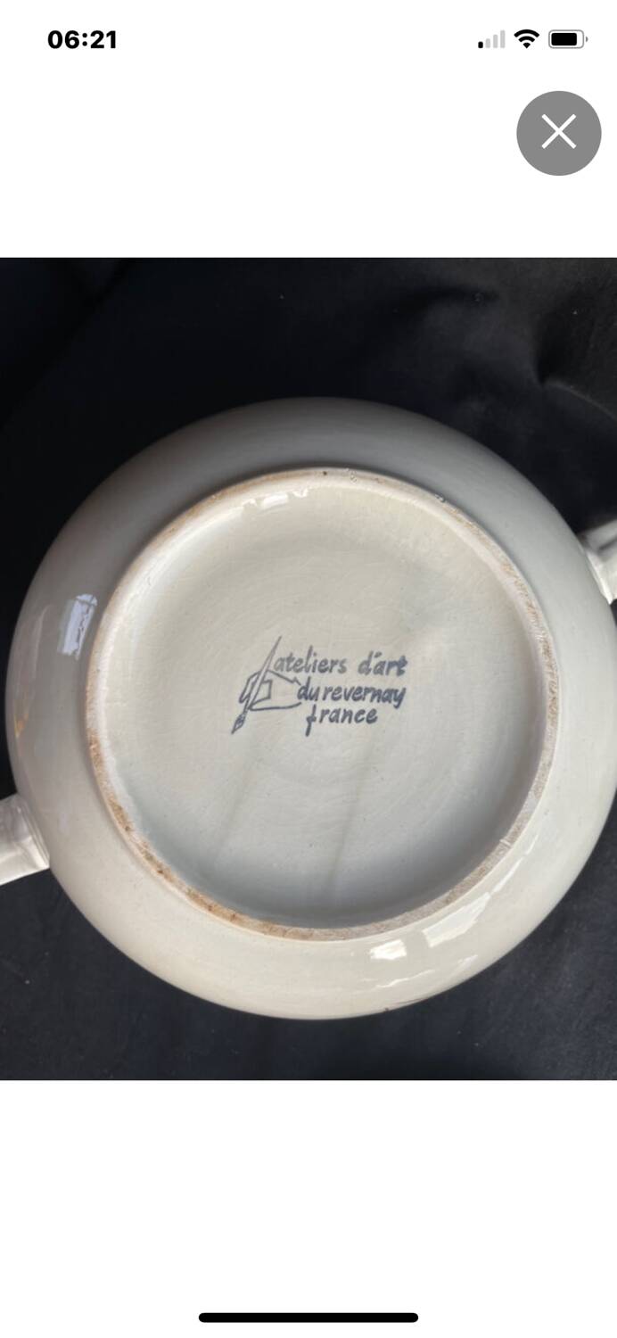 Sarreguemines thistle soup tureen