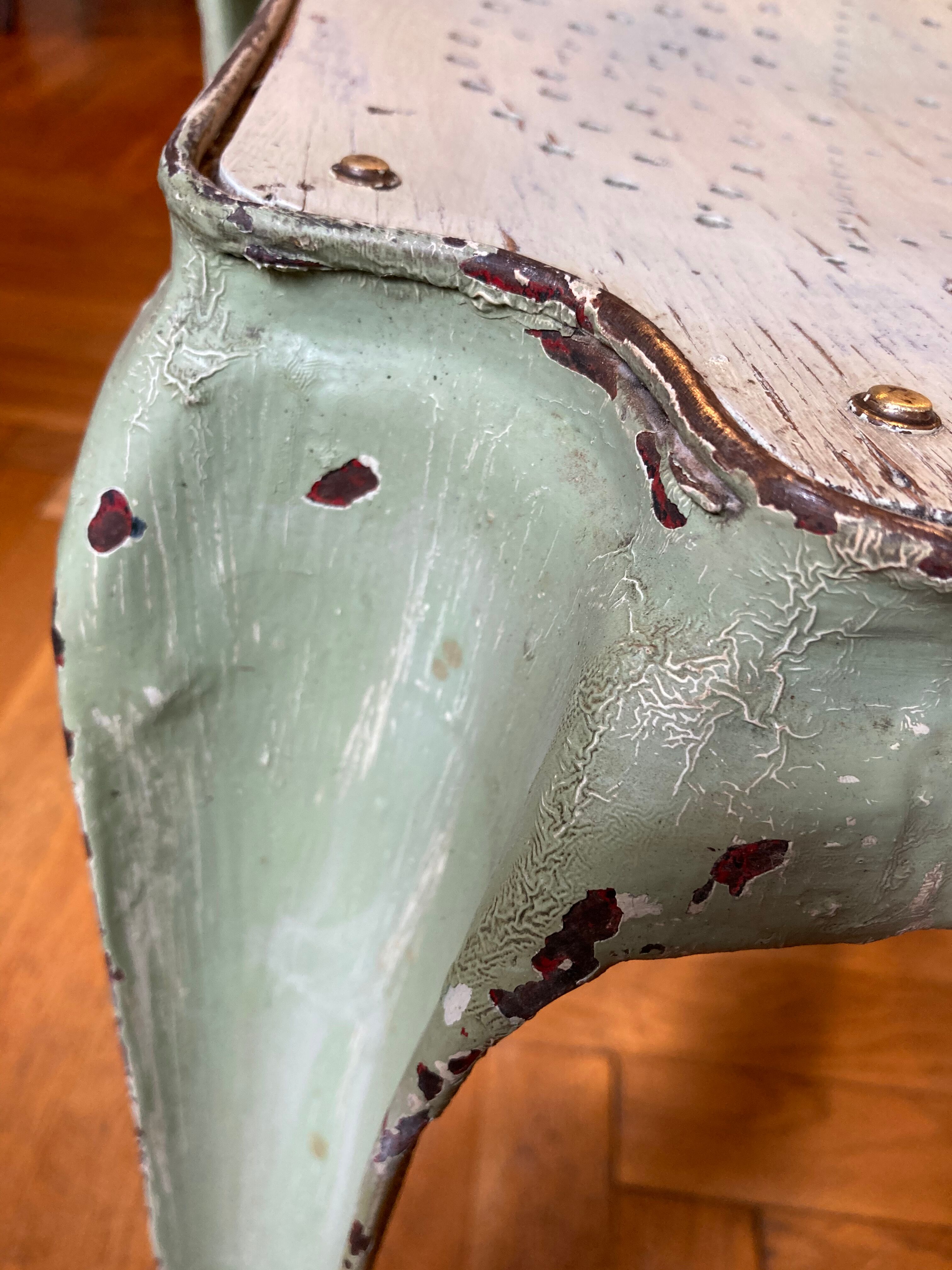 Multipl's chair