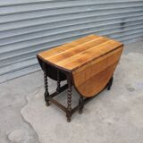oval folding table