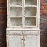 Old white patina vessel