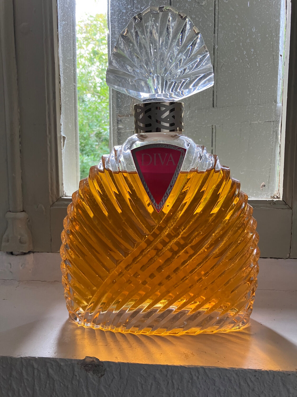 Factice diva/ungaro eau de parfum