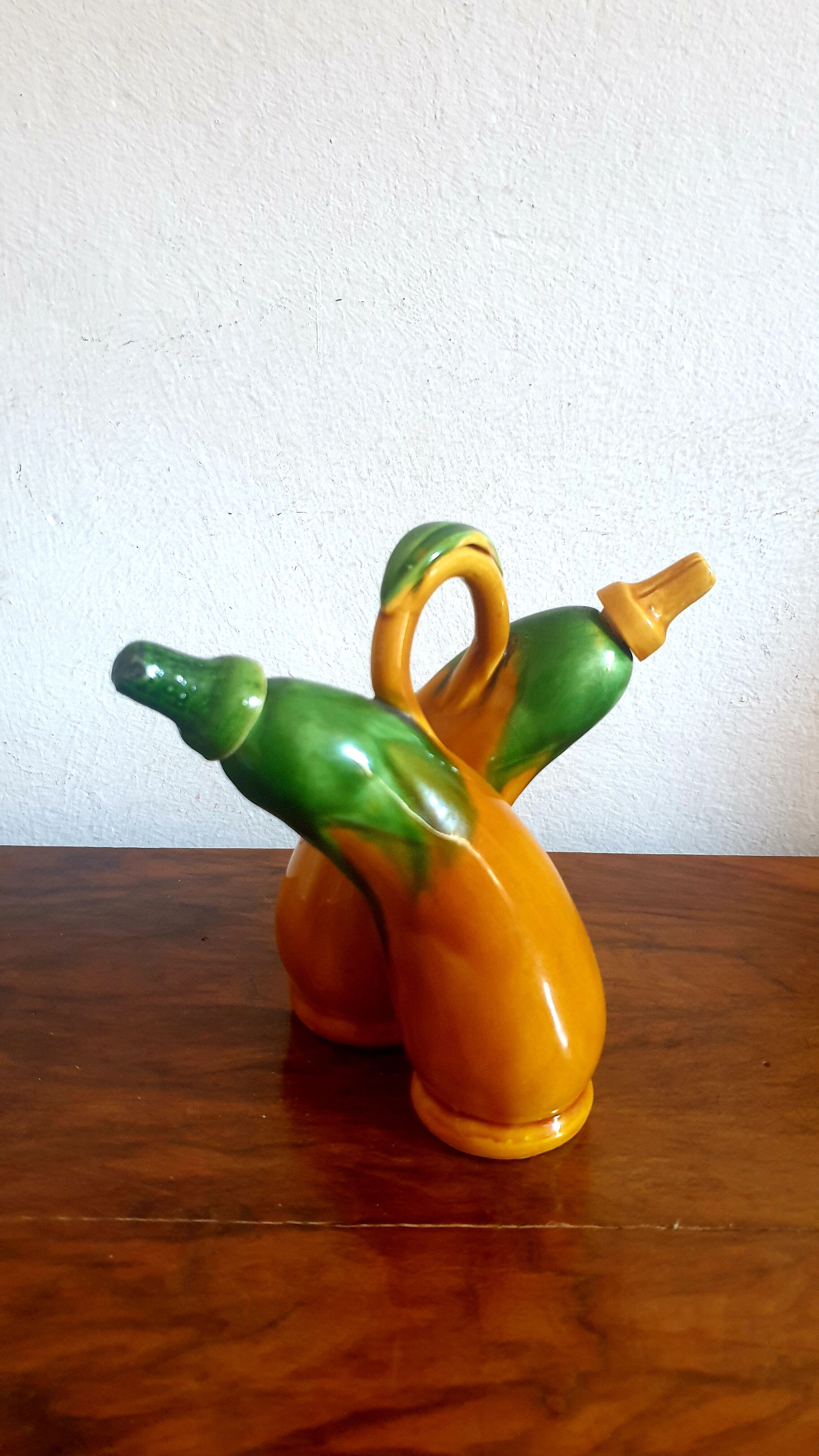 Huilier and vinaigrier Vallauris
