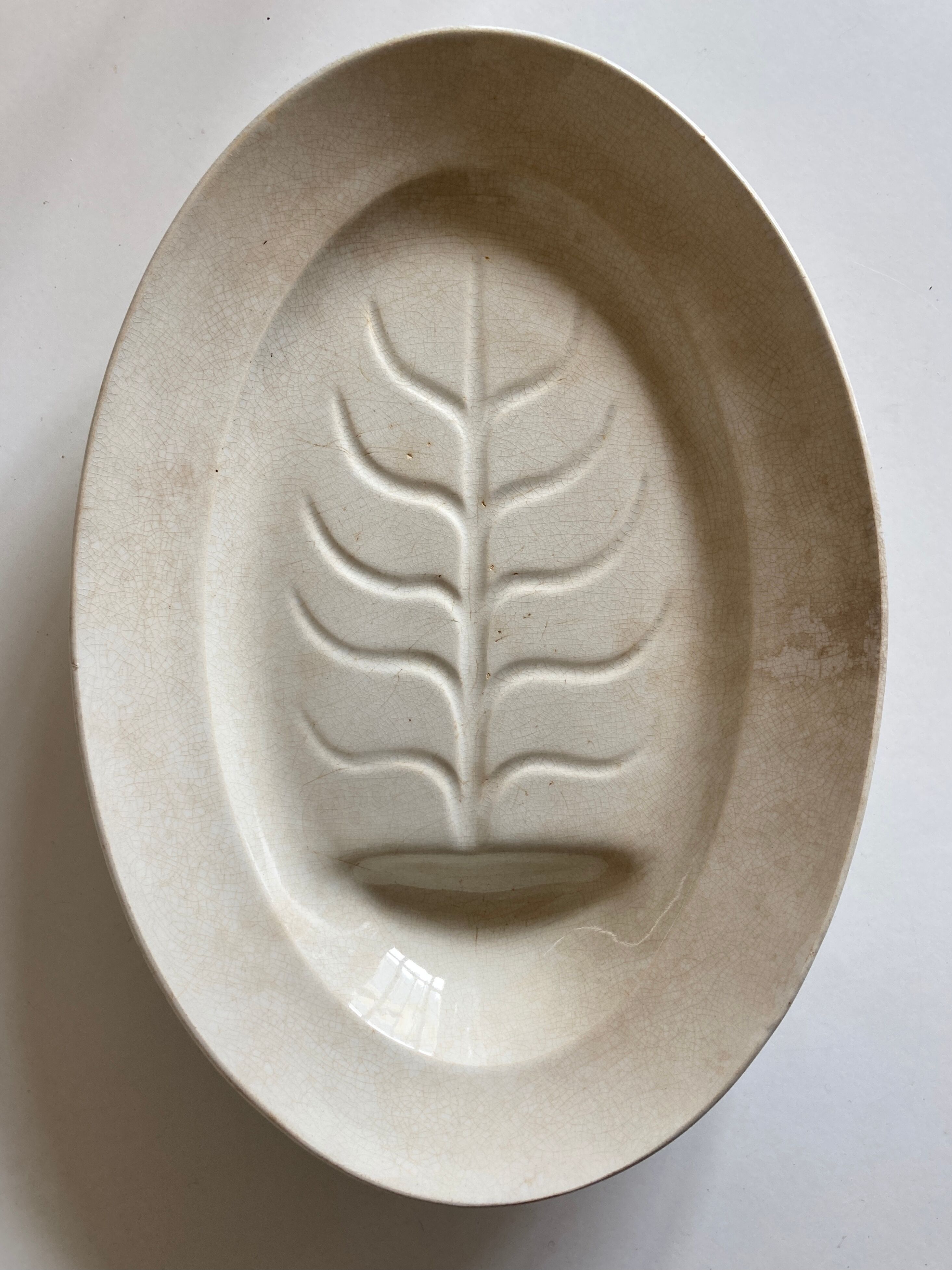 Poultry dish in earthenware Creil and Montereau