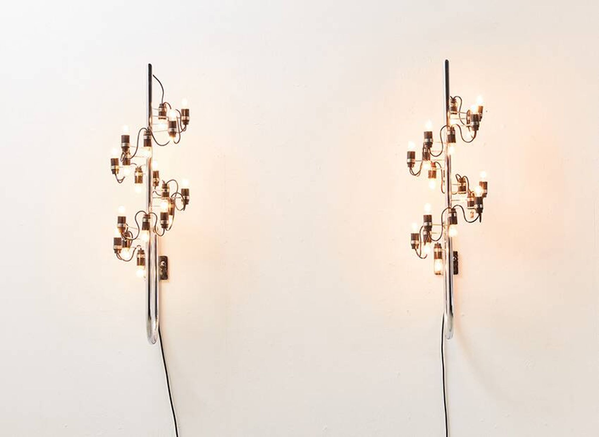 Gino Sarfatti Pair of Early Model 226 Wall Lights for Arteluce Italy 1959