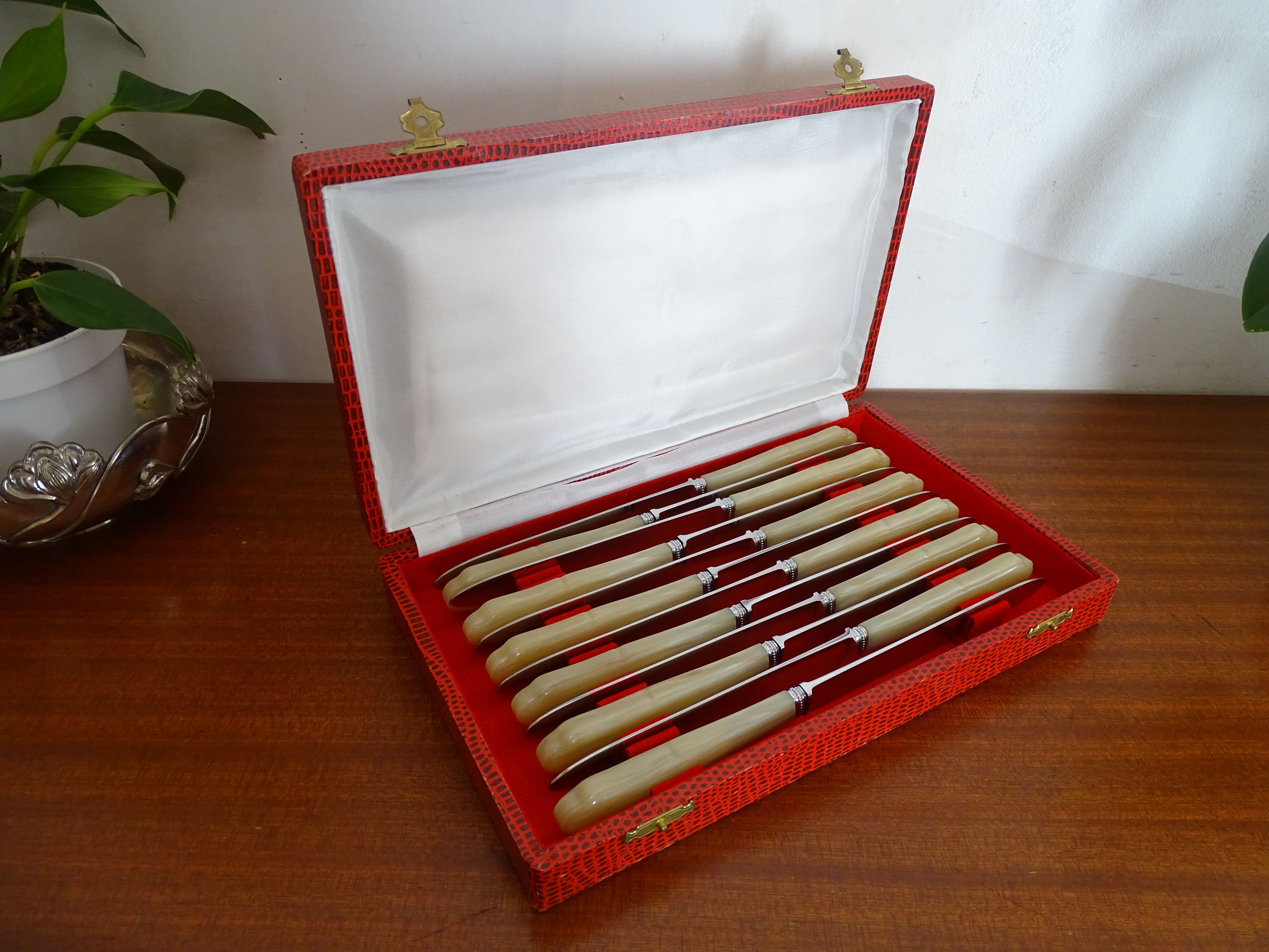 12 vintage dessert knives Coutellerie Lorraine - 24,5 cm