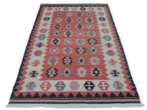 Taips kilim jala fait