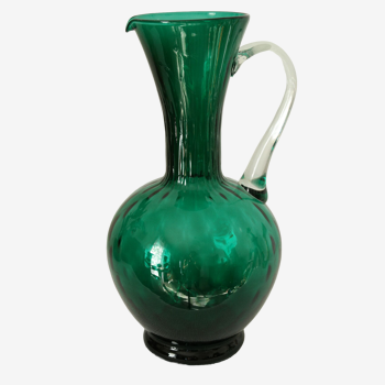Vase cruche en verre soufflé vert vintage