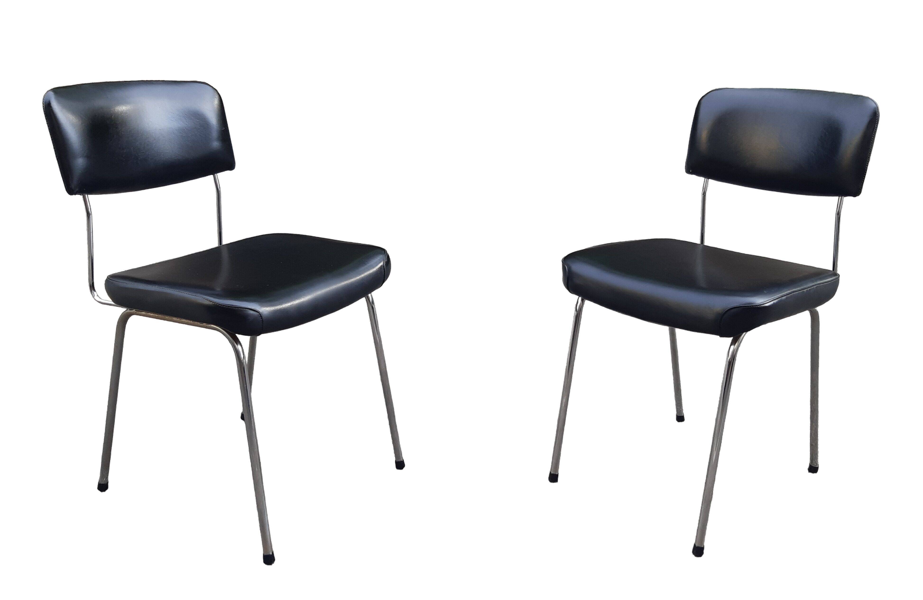 2 vintage office chairs 1970