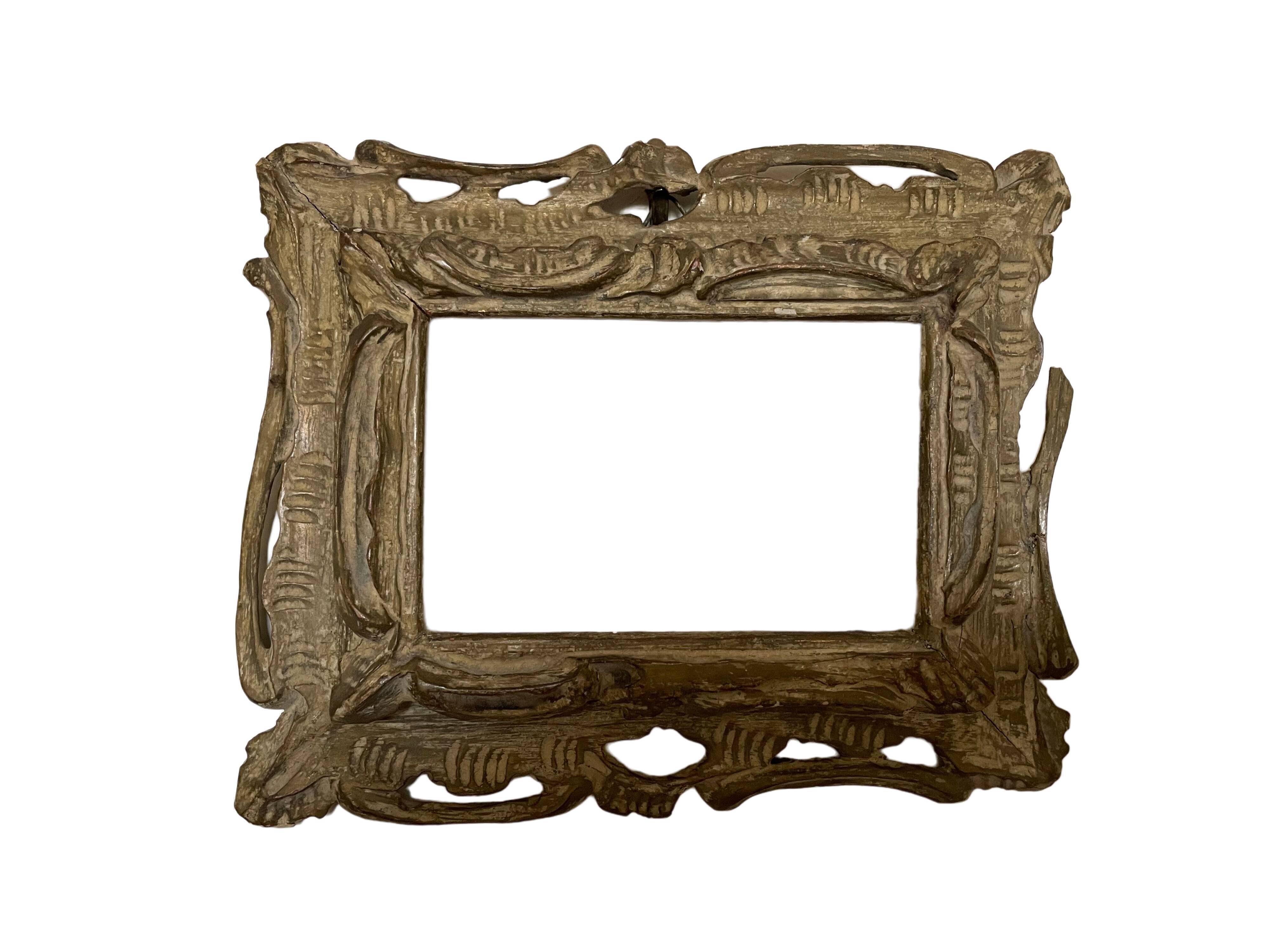 Cadre en bois ancien