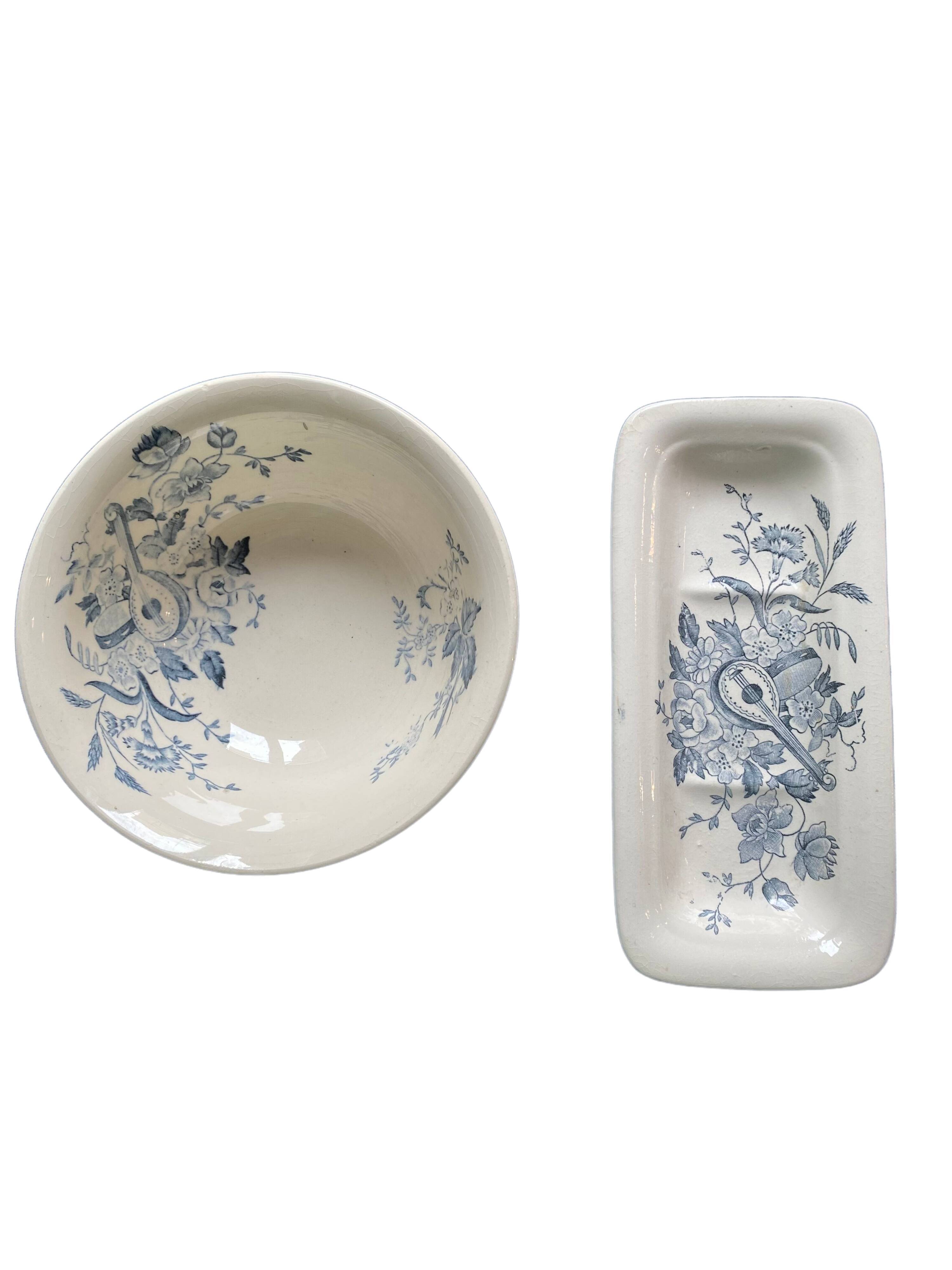 Bowl and soap holder manufacture of Longchamp