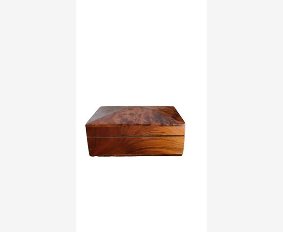 Boite à bijoux en bois noble