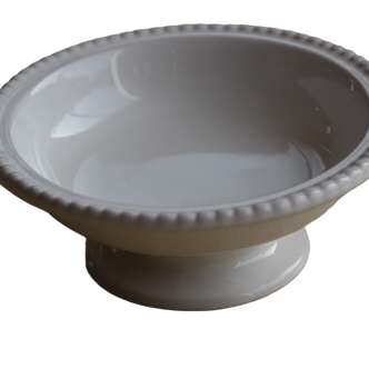 Porcelain cup of Moustiers Lallier