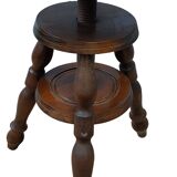 Tripod screw stool