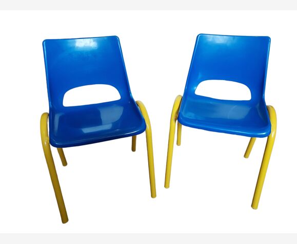 Deux chaise école