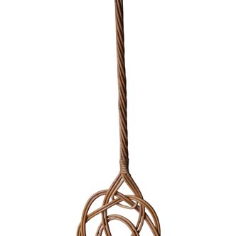 Rattan carpet tap