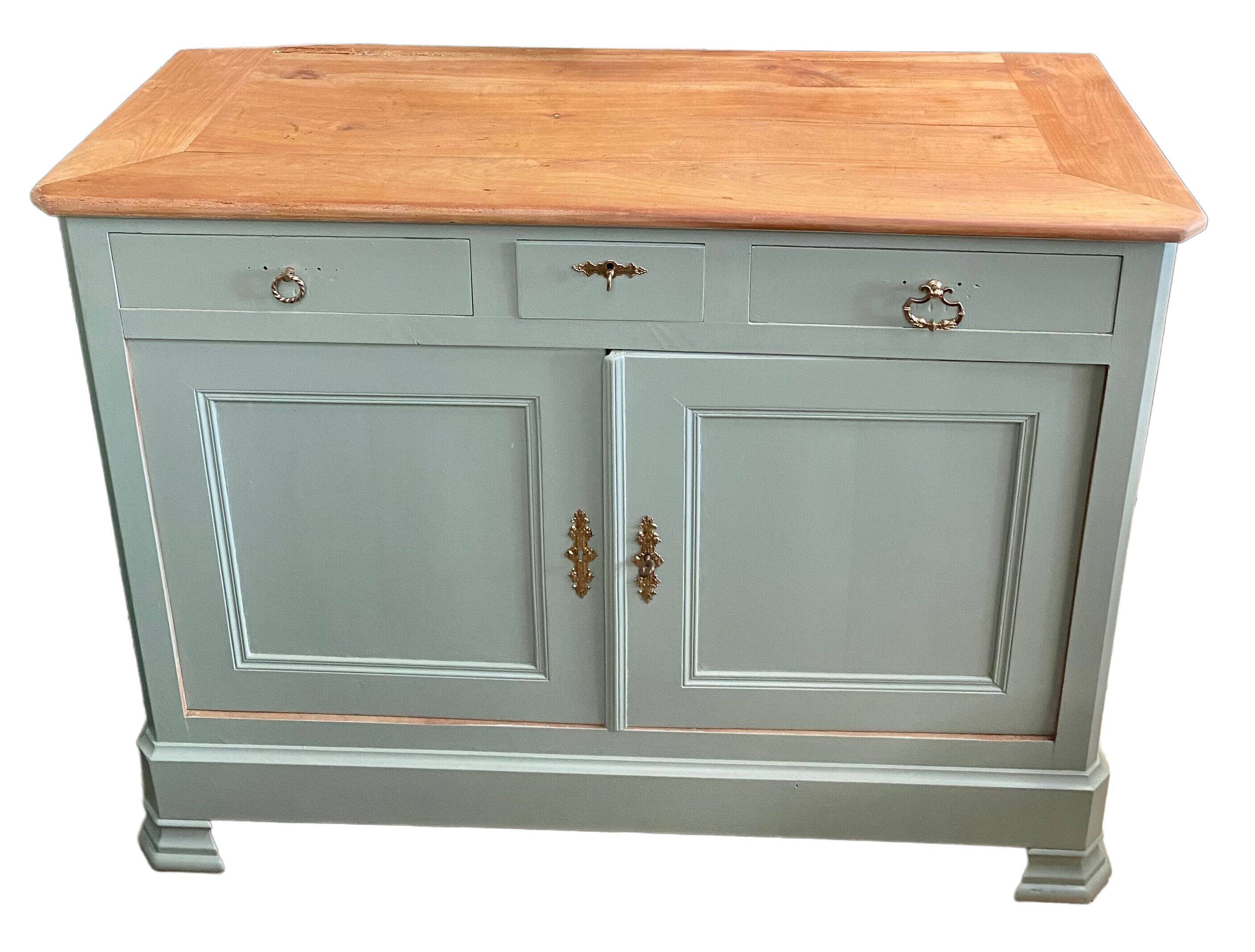 Solid wood sideboard