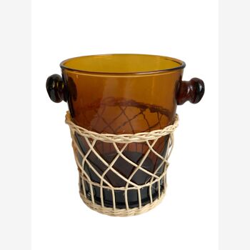 Amber glass ice bucket and rattan 70s