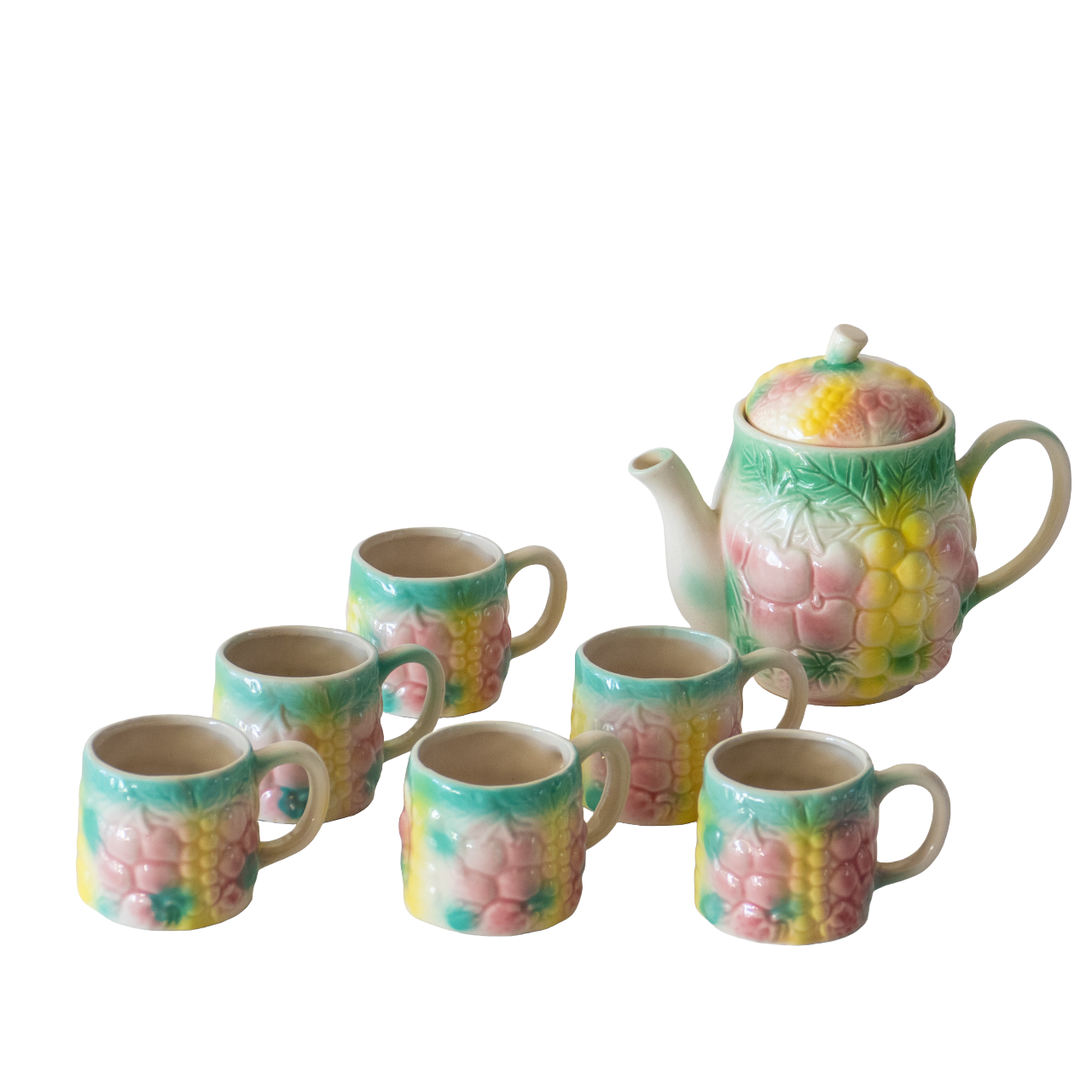 Old tea/coffee service in slurry