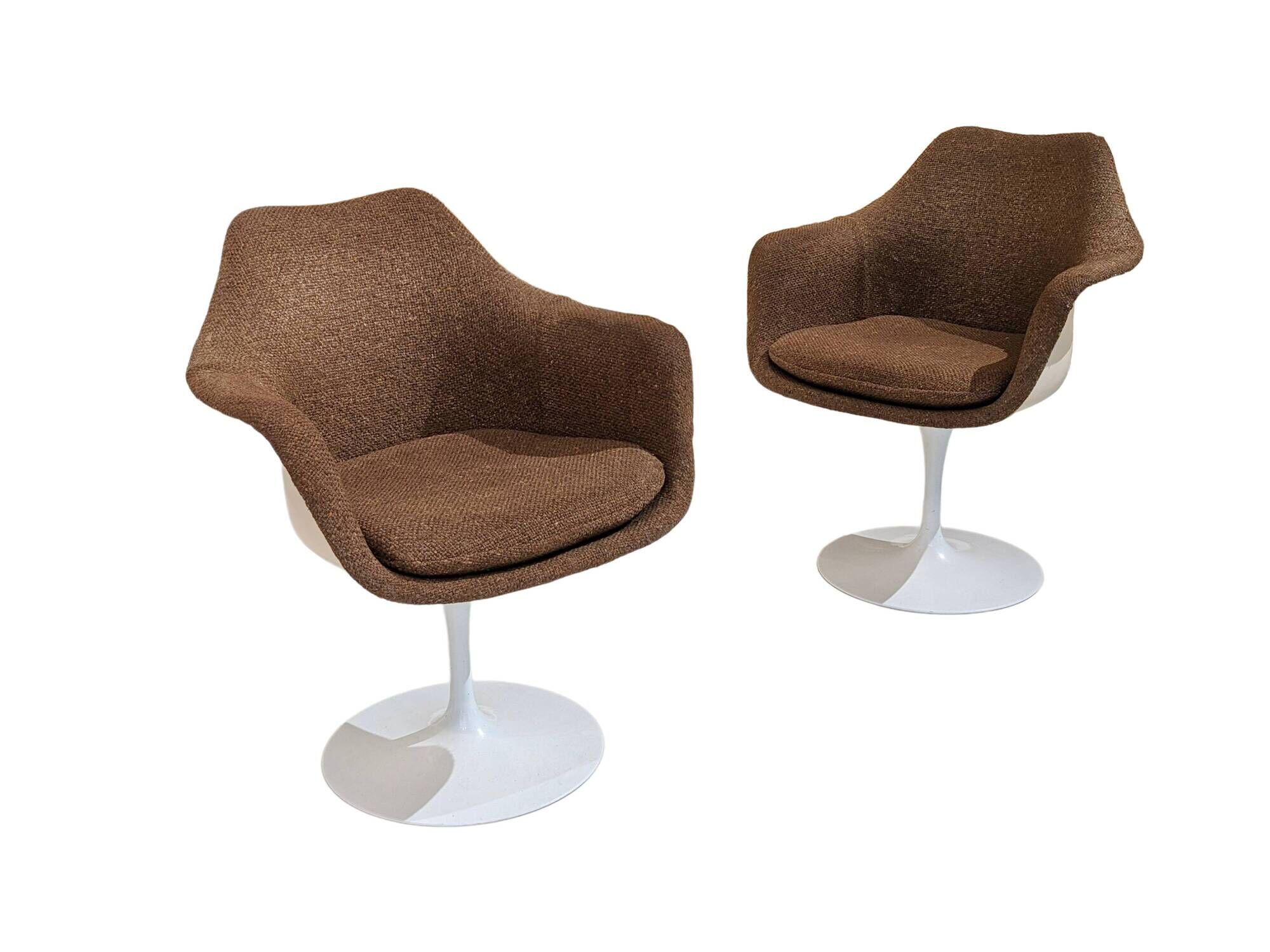 Set of 4 armchairs "Tulip" made by Eero Saarinen for Knoll