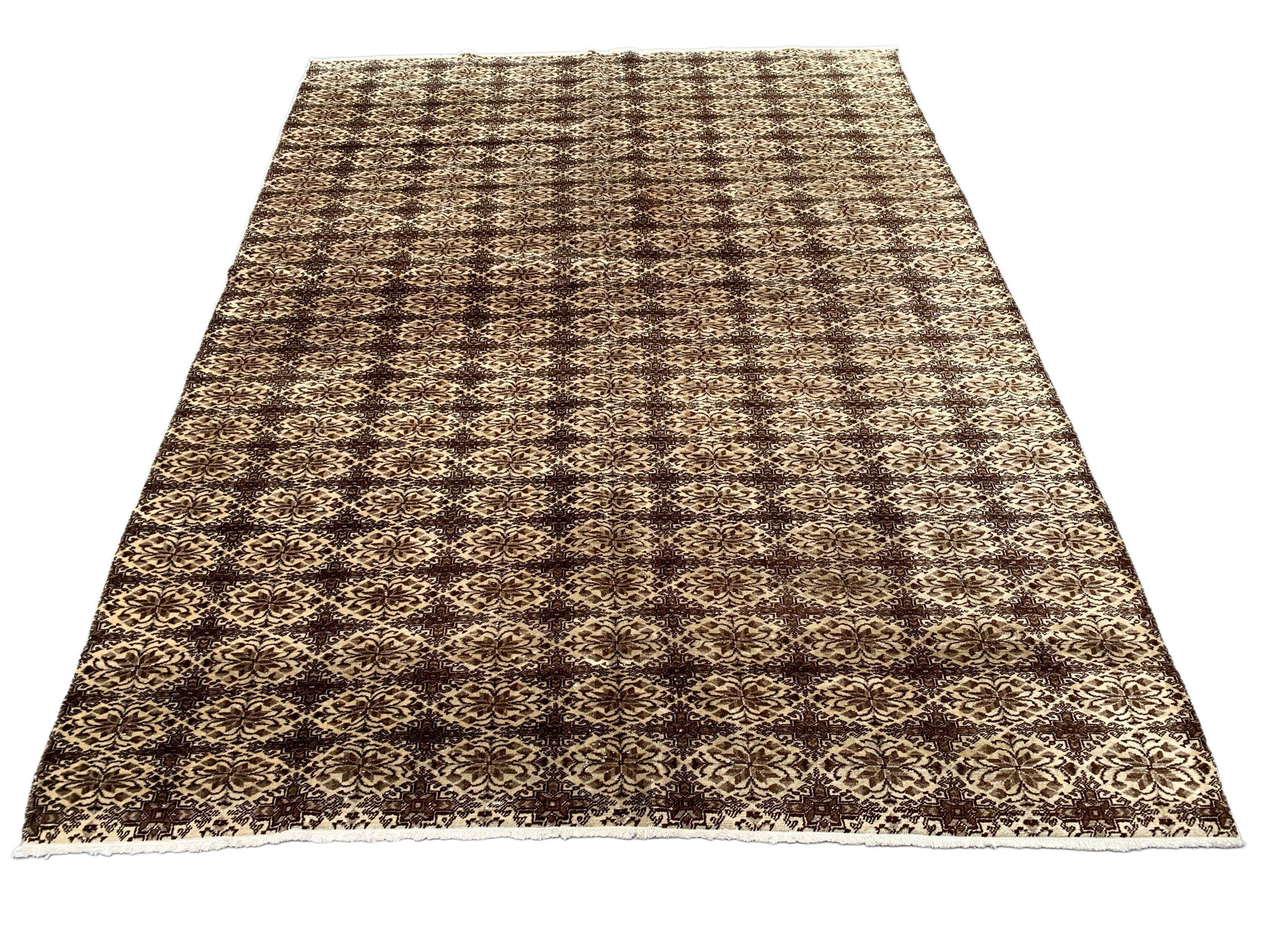 Vintage Turkish rug, tribal wool carpet, 272x200cm