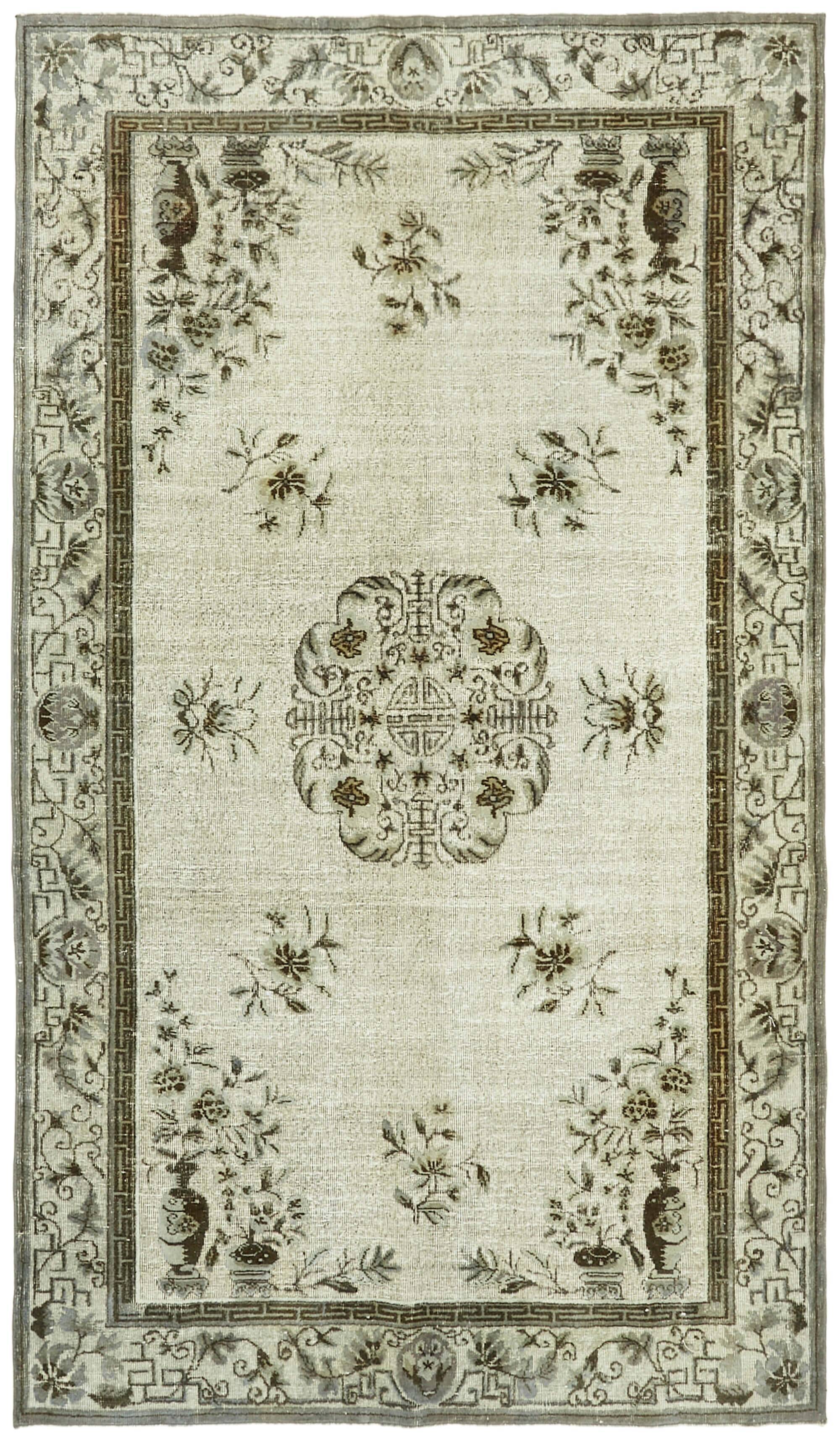 Hand-Knotted Vintage Turkish 1980s 188 cm x 317 cm Grey Rug