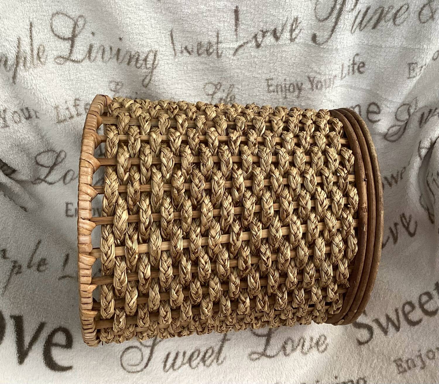 Basket woven natural fibers