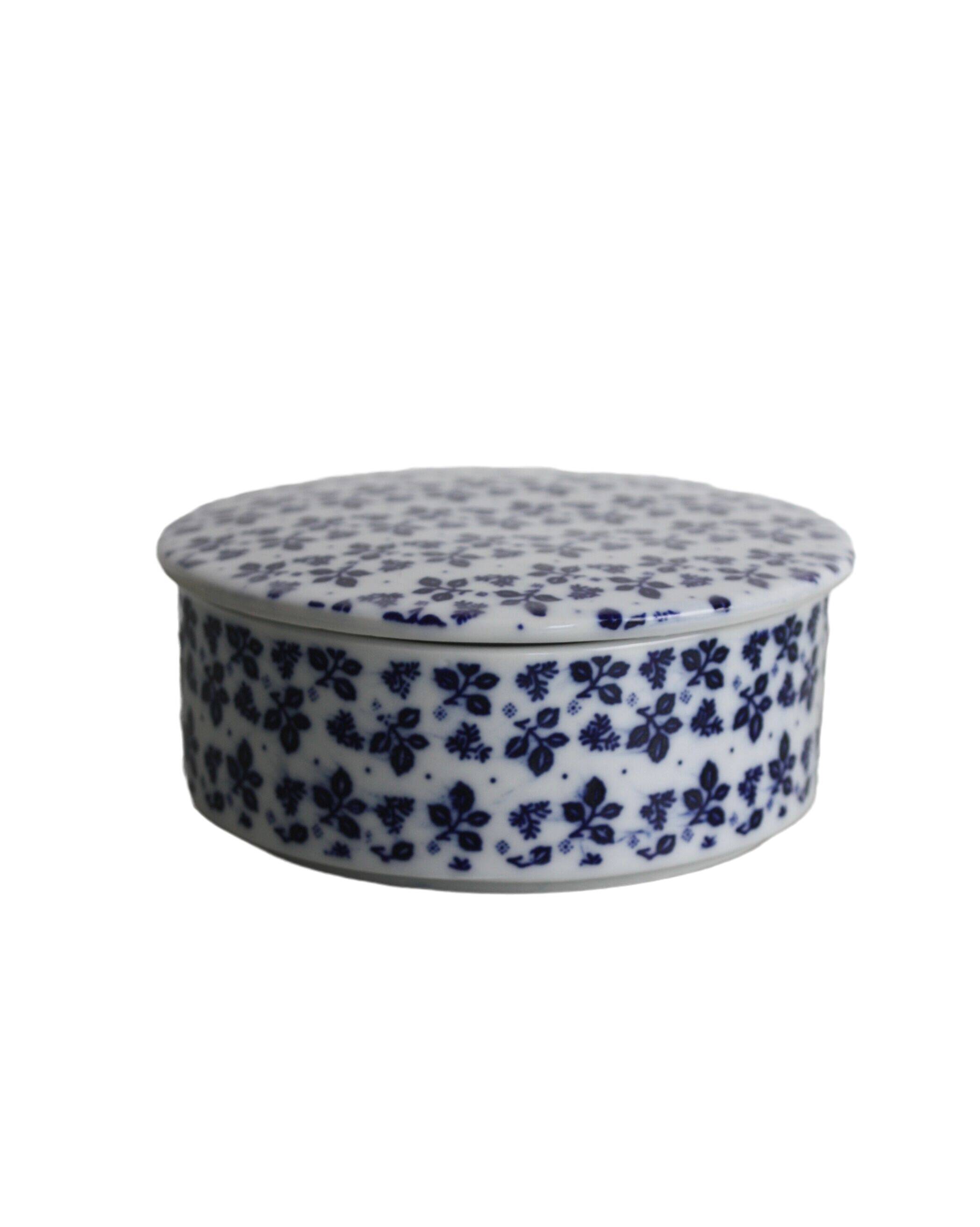 White and blue porcelain jewelry box