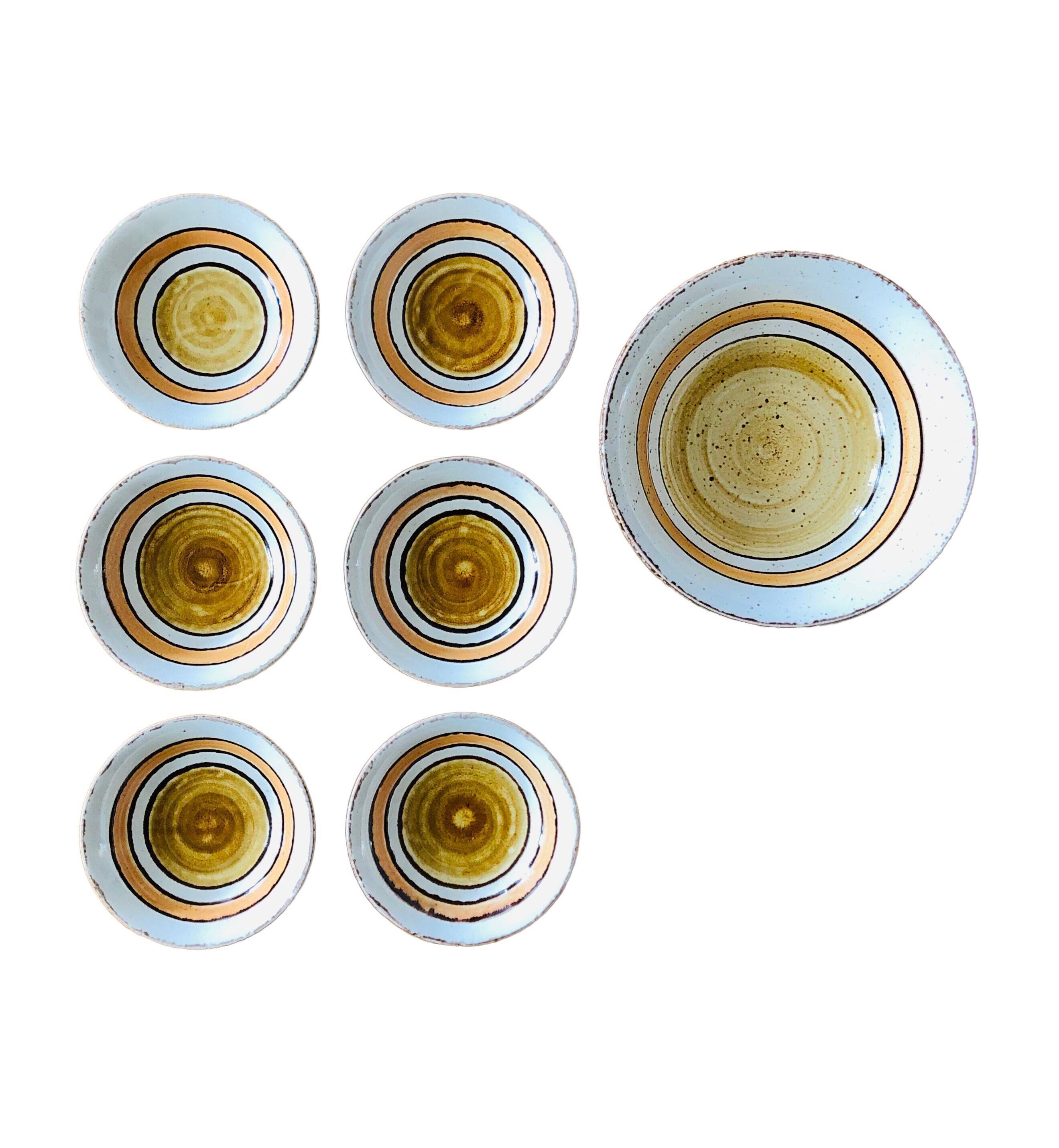 Salad bowl and 6 ceramic cups from Gien