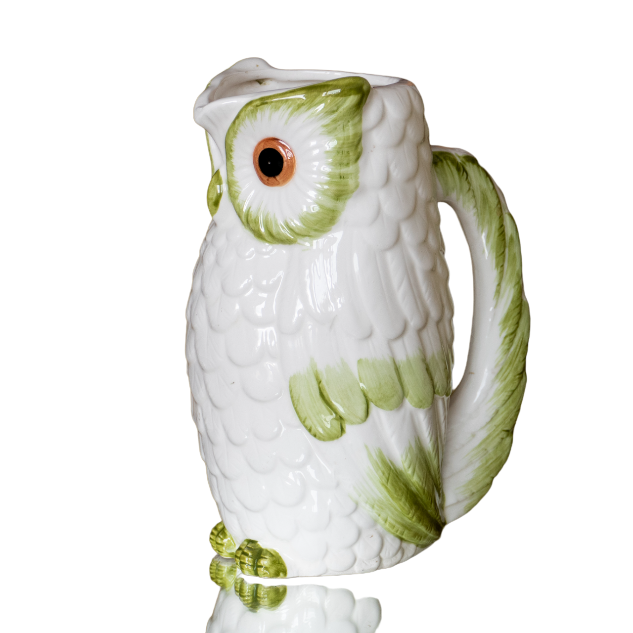 Pretty old decanter in owl / owl slurry