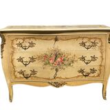 Lacquered chest of drawers Louis XV style