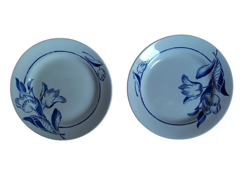 Flat plates blue flower porcelain St Amand dp 092284