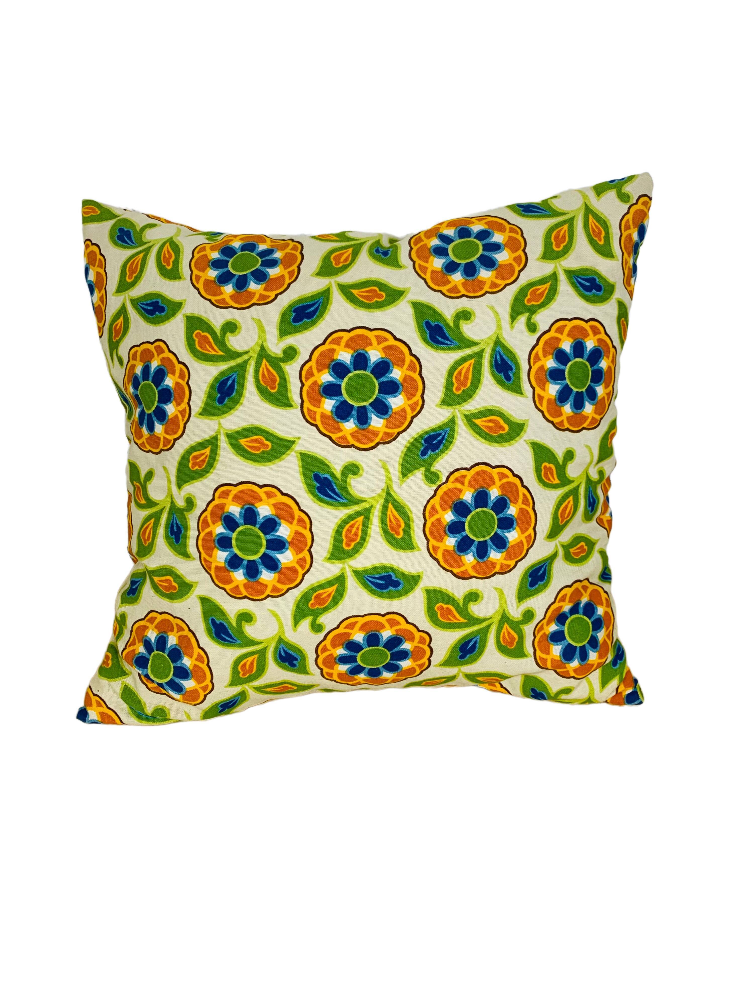Vintage 70s flower cushion 35 x 35 cm