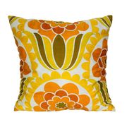Vintage 70s flower cushion 37 x 37 cm