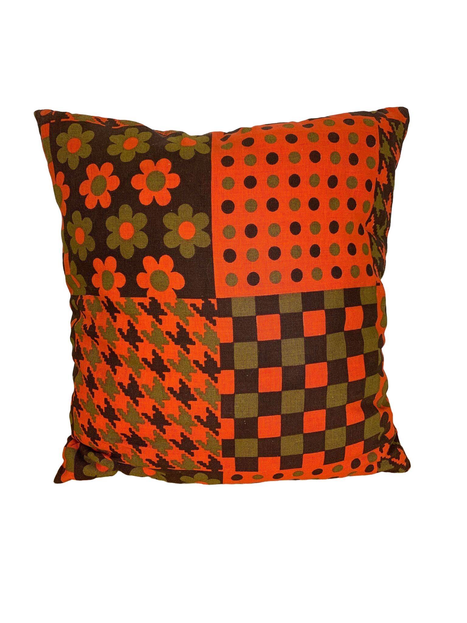 Vintage 70s flower cushion 38 x 38 cm