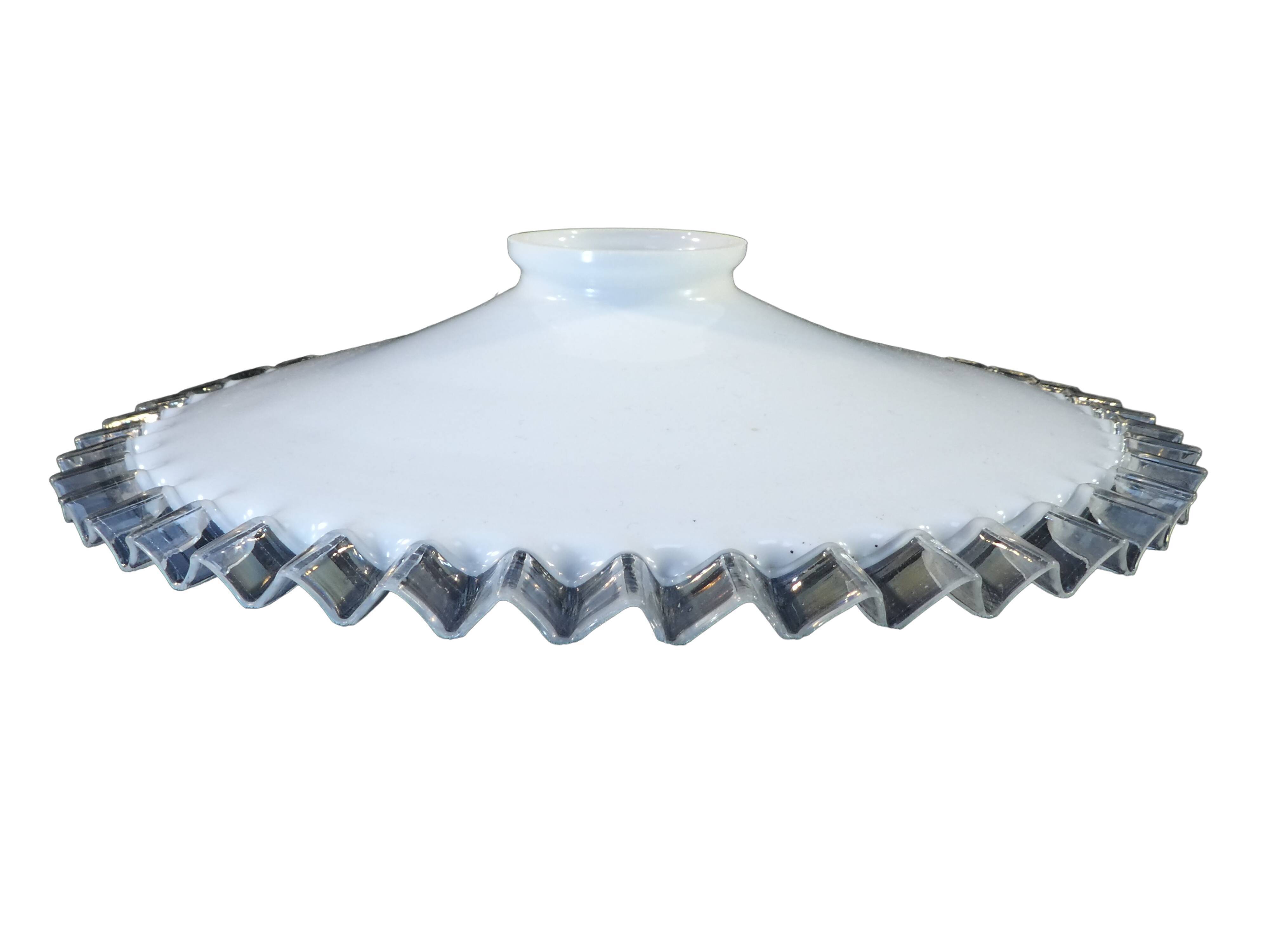 Old lampshade in opaline monte and drop nº1