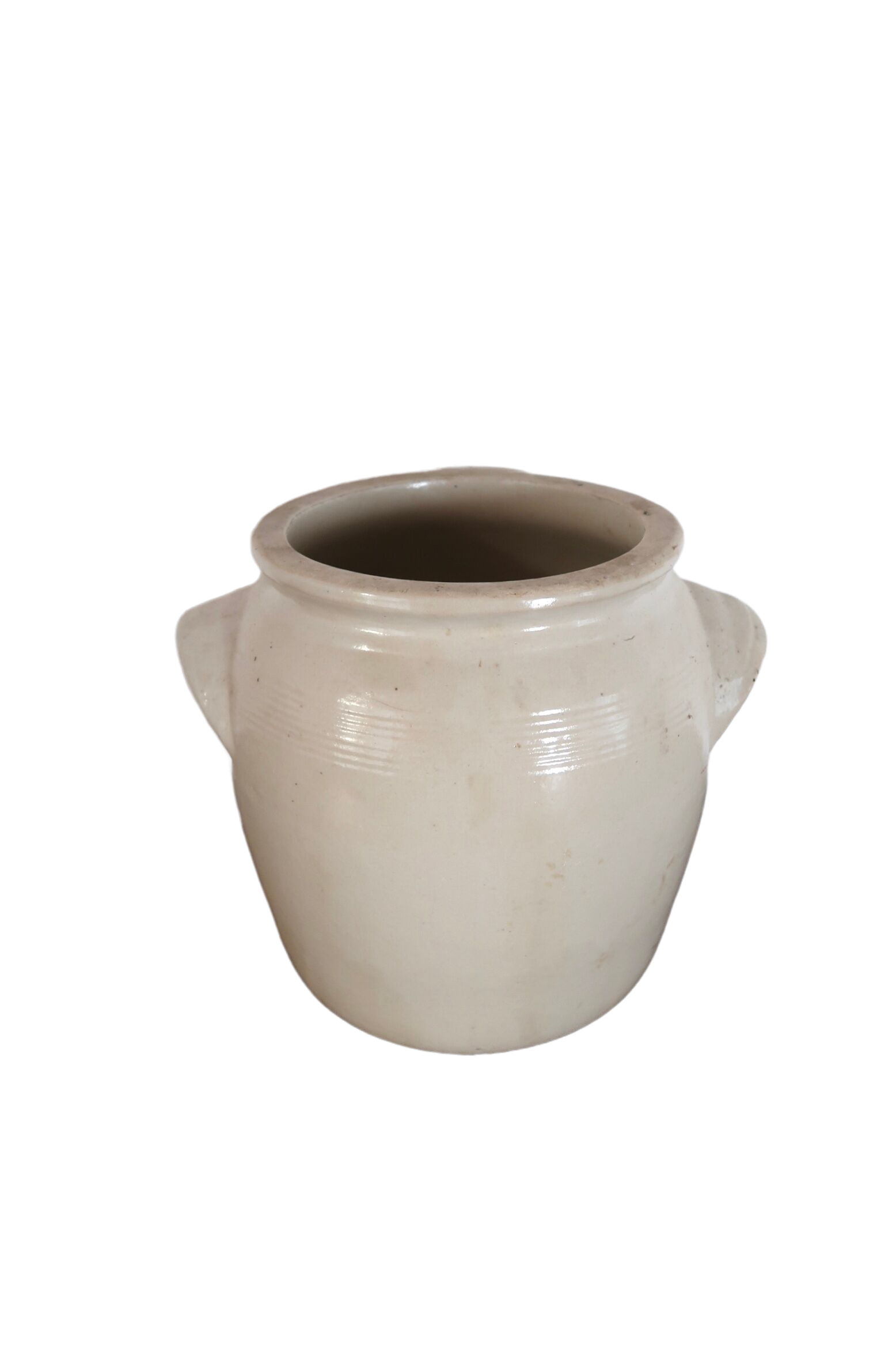 Off-white ancient sandstone pot