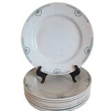 + 9 flat plates in Iron Earth Gien clara service +