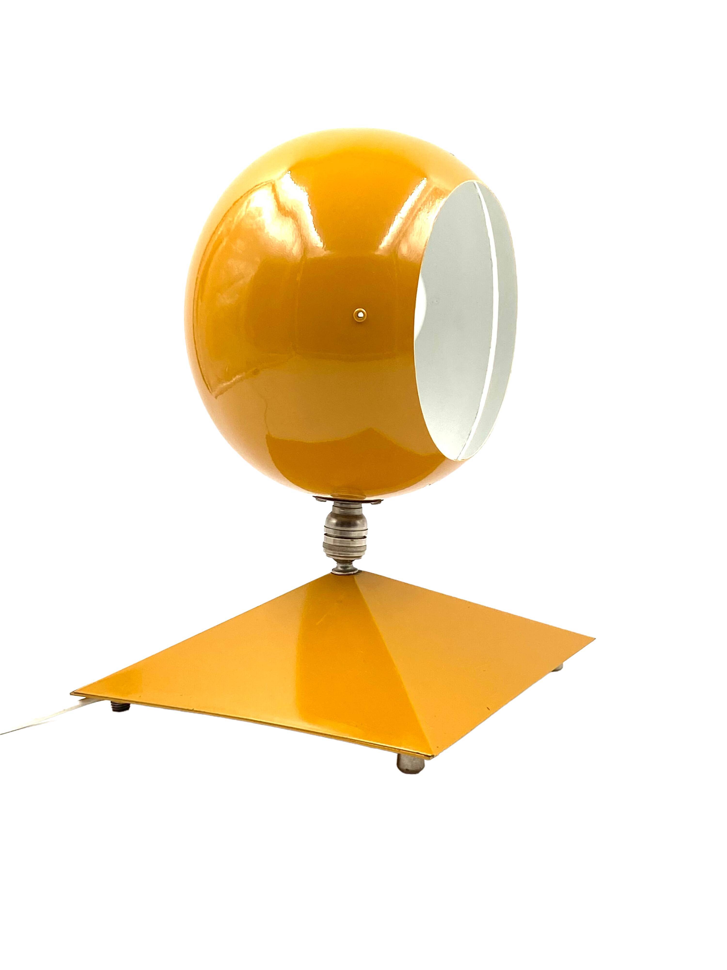 Space Age Eyeball Yellow Table lamp, Italy, 1970s
