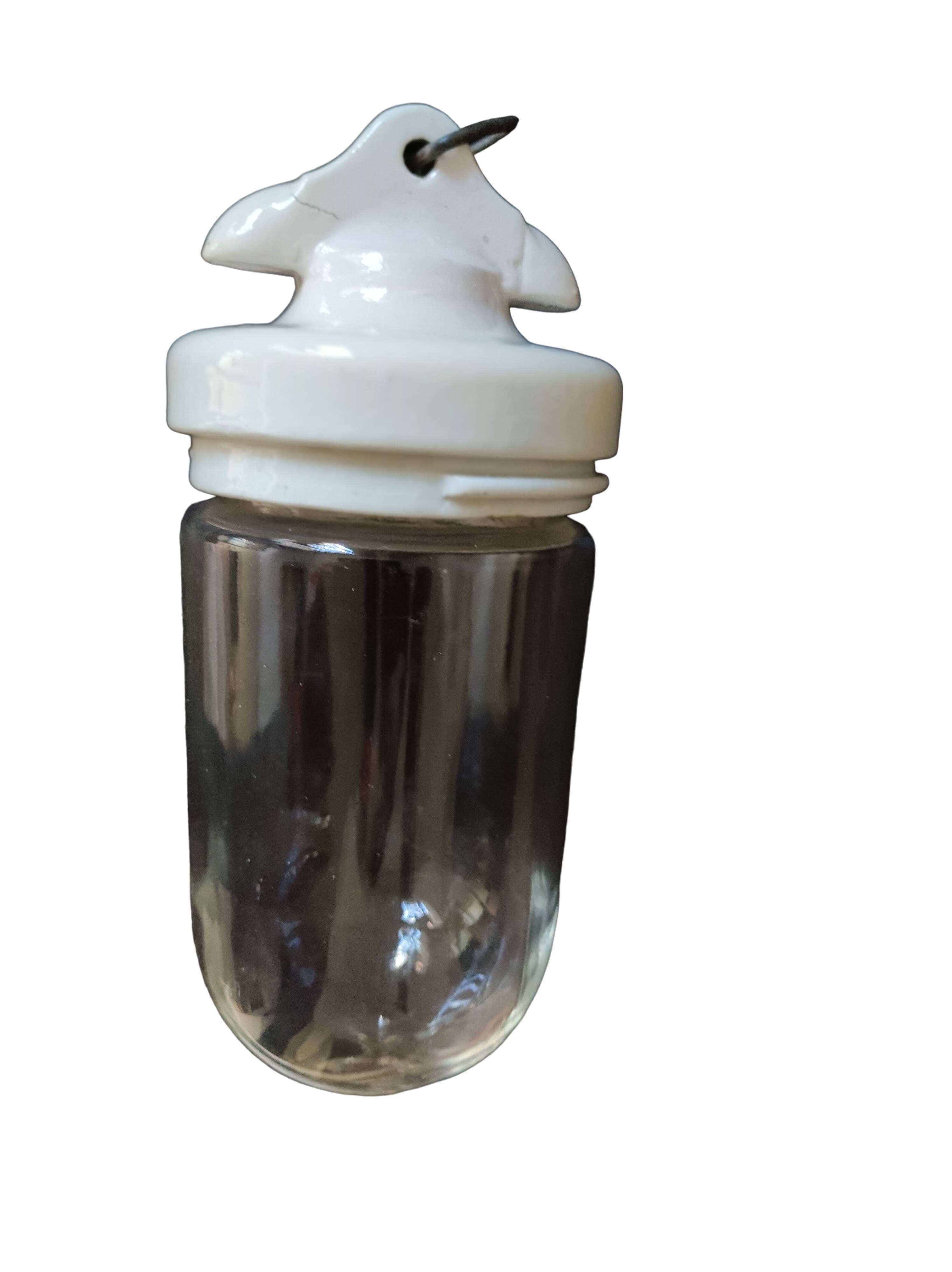 Lampe suspension céramique et bocal verre à tétine cour de ferme atelier