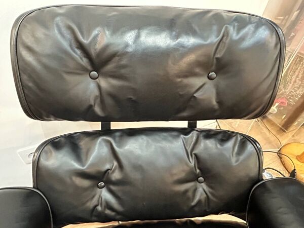 Paire de fauteuils Lounge Chairs de Eames