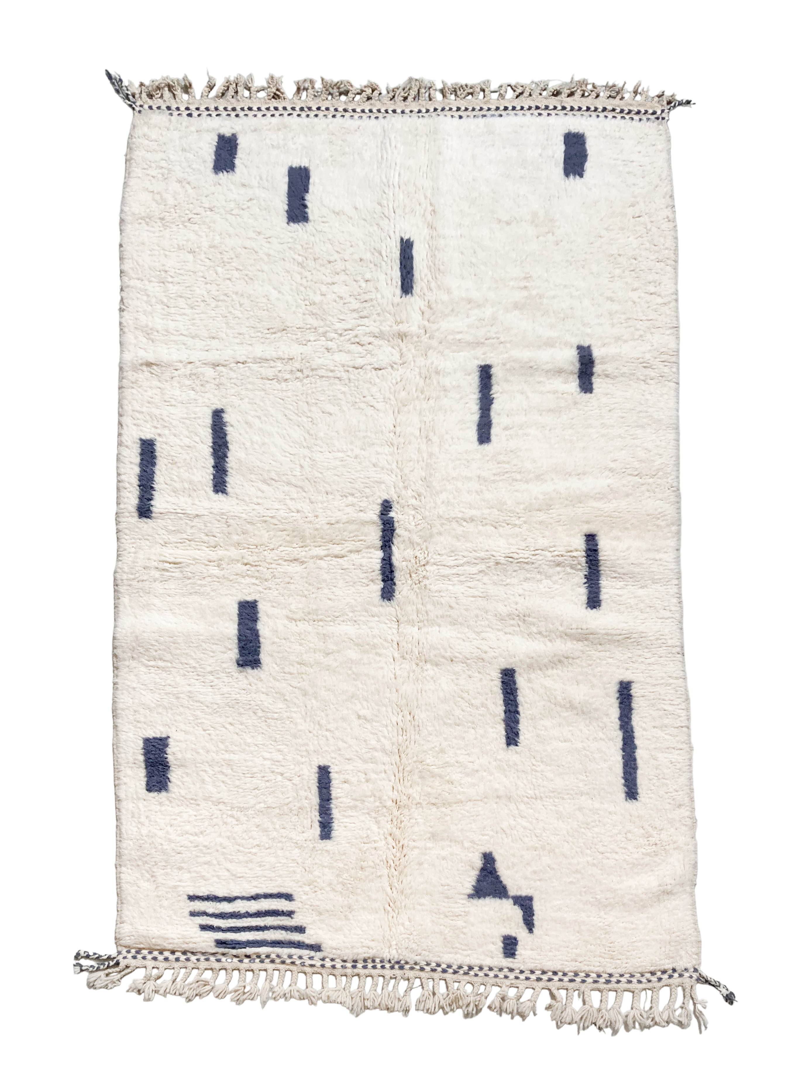 Moroccan Berber carpet beni ouarain ecru with blue graphic patterns 264x161cm