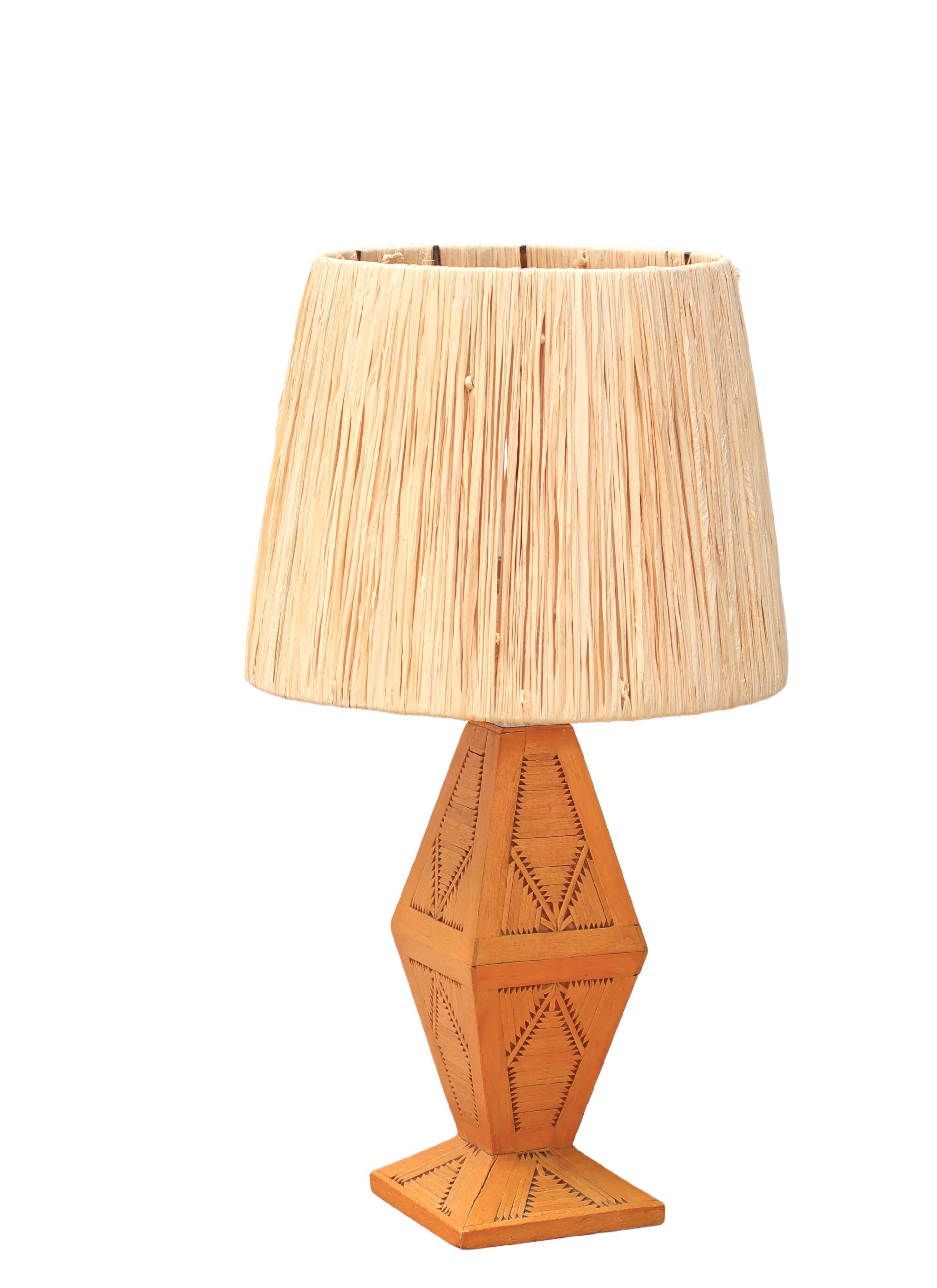 Wooden "totem" lamp, raffia lampshade, 70s