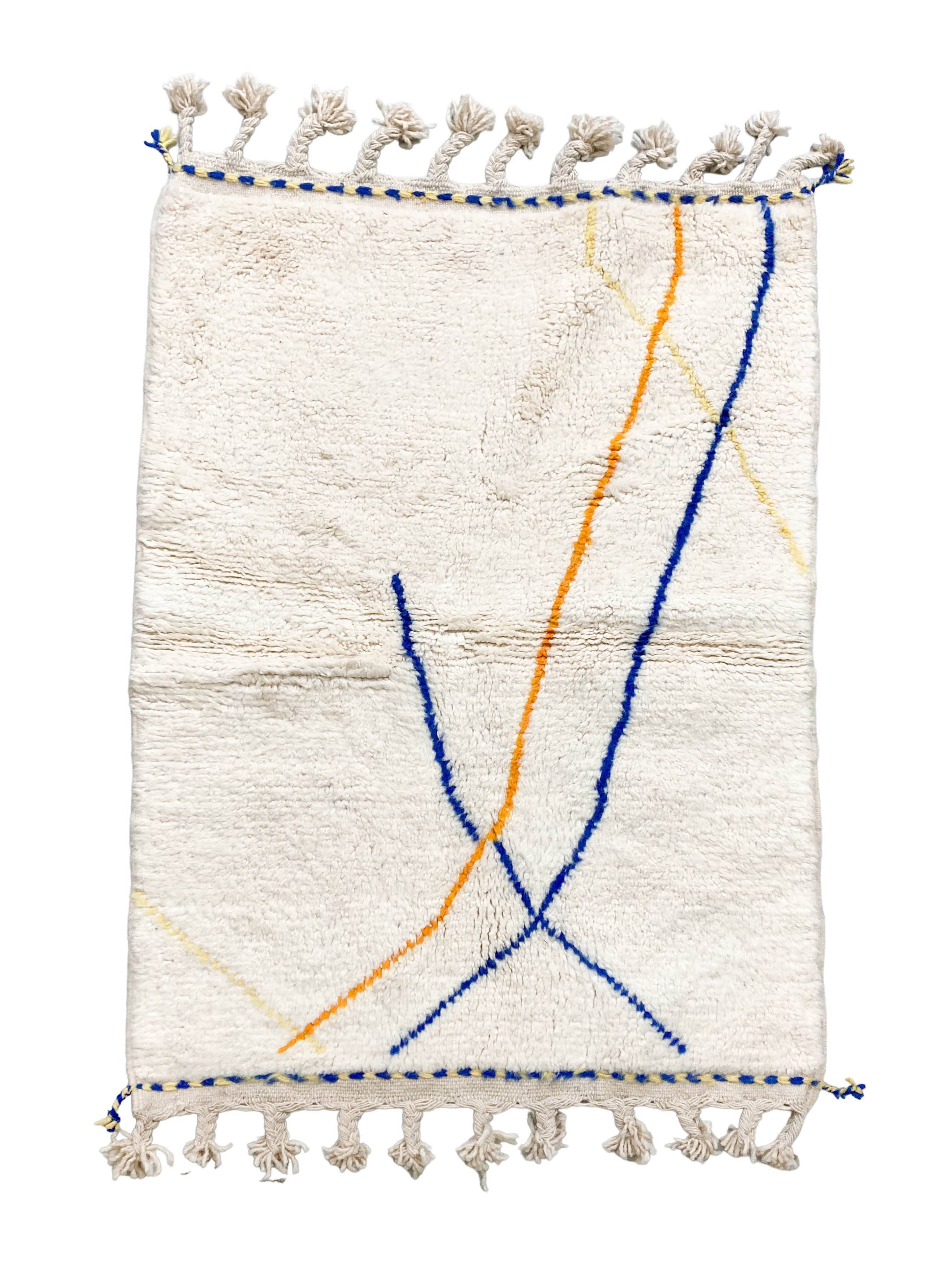 Moroccan Berber beni ouarain ecru rug with colored lines 145x98cm