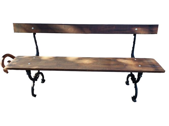 Garden bench in cast iron and wood