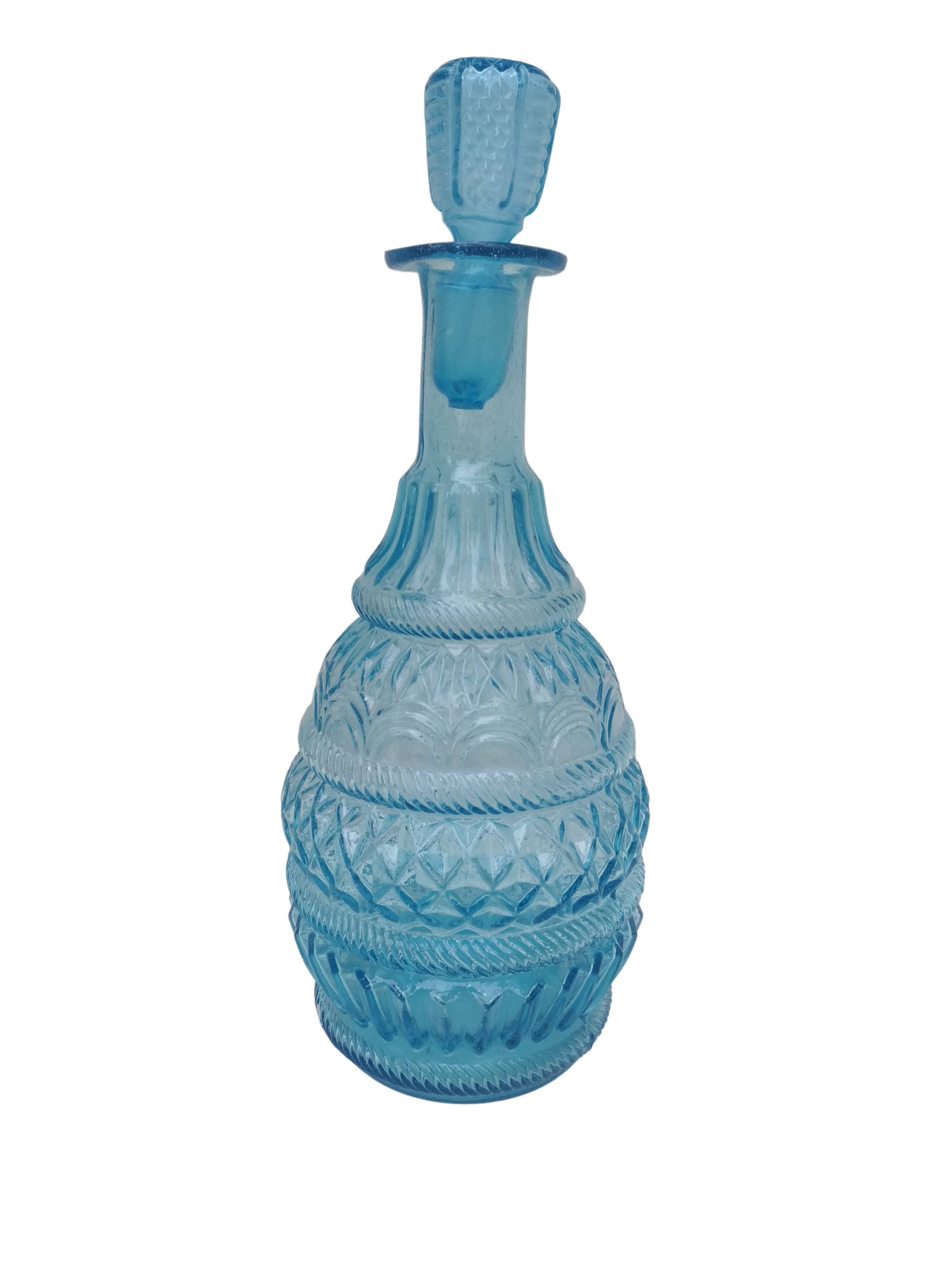Chiseled glass decanter