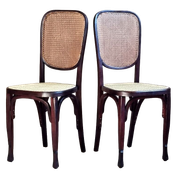Pair of Viennese bistro chairs in curved wood early twentieth century