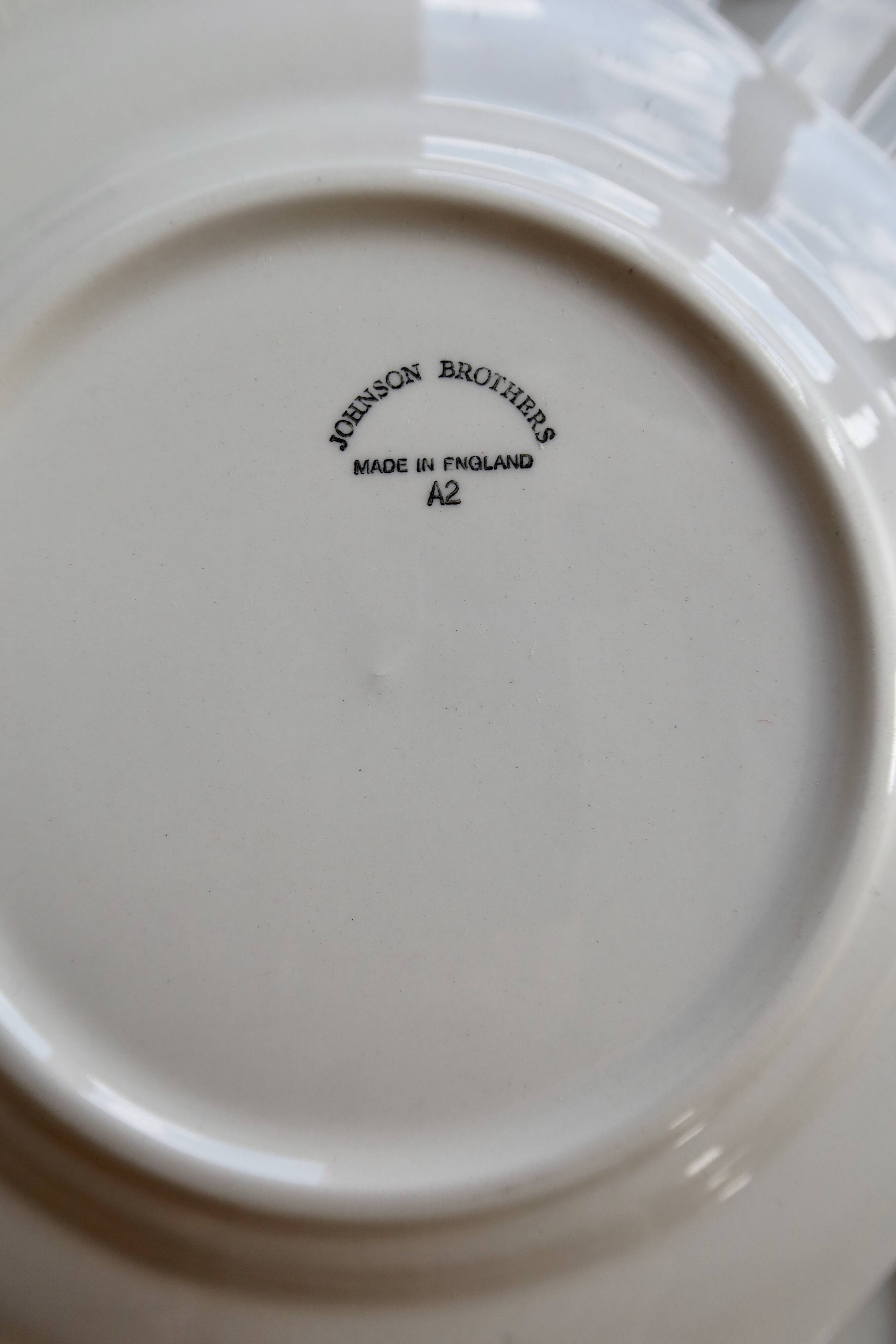 6 vintage octagonal pearl-edged porcelain dessert plates - Johnson Brothers