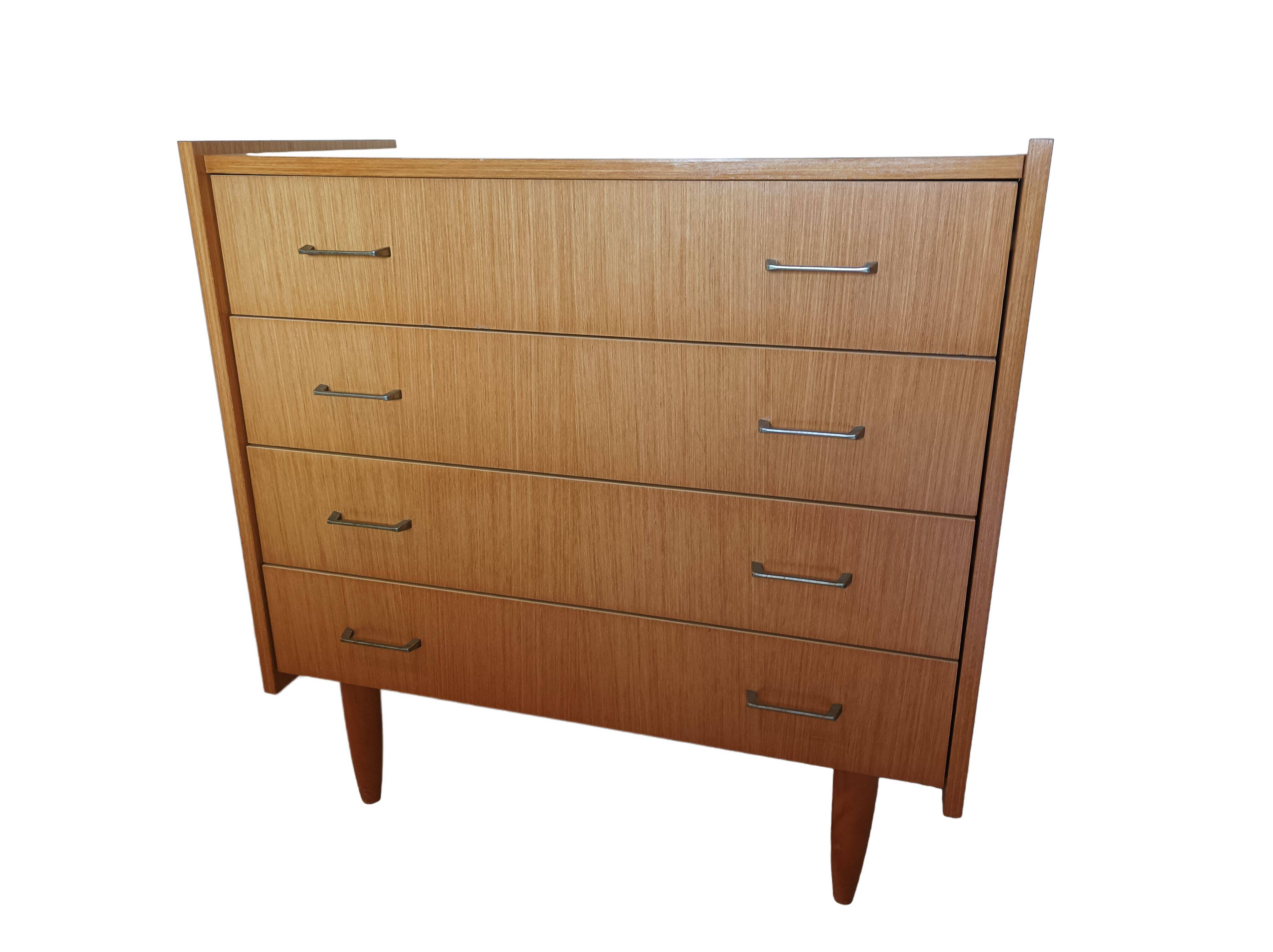 Vintage chest of drawers